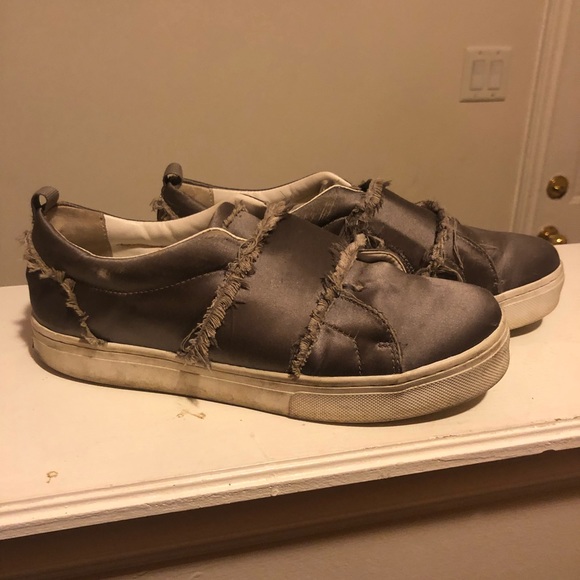 Silver walking shoes - Picture 2 of 5